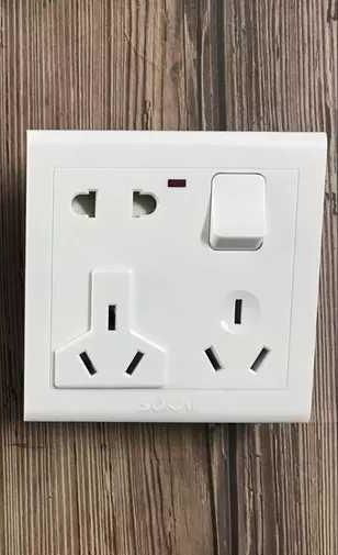 一开8孔墙面插座接线详解